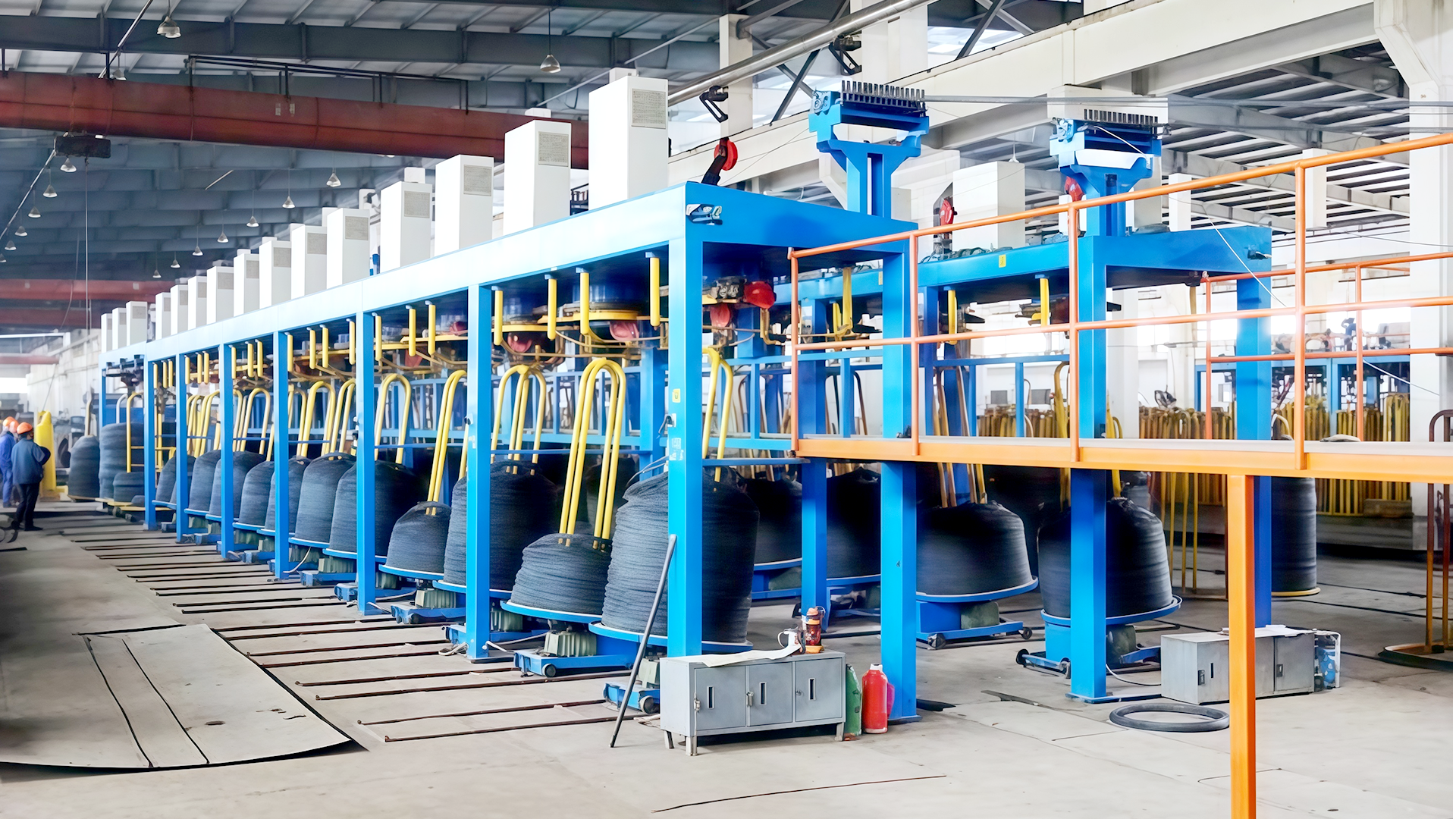 Hoe zorgt de Wire Take-Up Machine voor een uniforme spanning tijdens het draadwikkelproces?